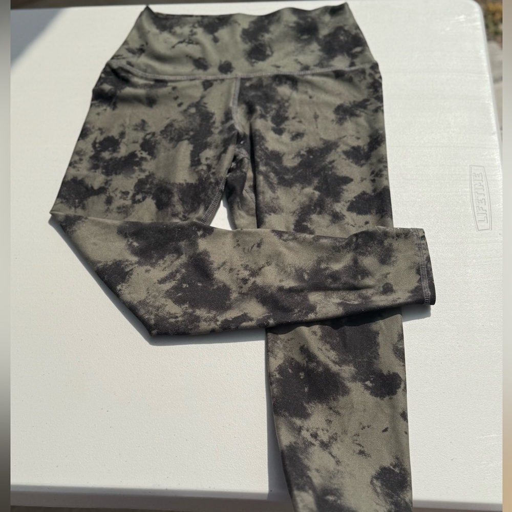 Ladies Tie-Dye Leggings